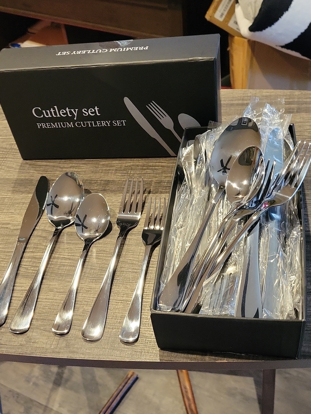60 Pc.Flatware/Cutlery/Stainless Steel/ 5 Pc./ X 12 PLACE SETTINGS/  NWT